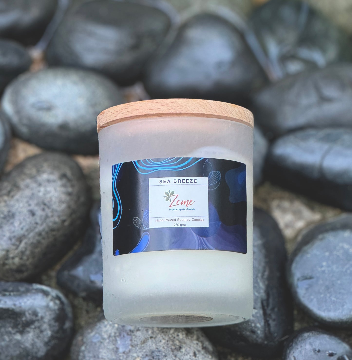 Hand Poured Scented Candle- Sea Breeze